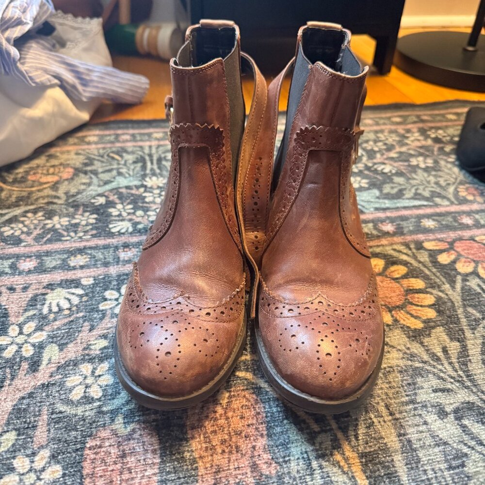 Kurt Geiger Brown Leather Chelsea Boots Size 38 Ankle Boots